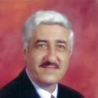 صورة المؤلف حسان شمسي باشا