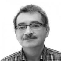 صورة المؤلف حسام عيتاني