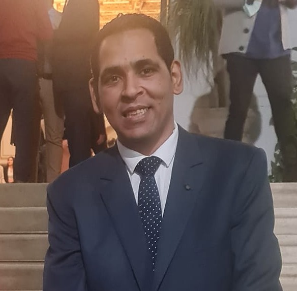 صورة المؤلف محمد صبحي